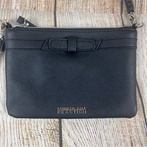 Kenneth Cole Reaction Cross Body Bag Black
